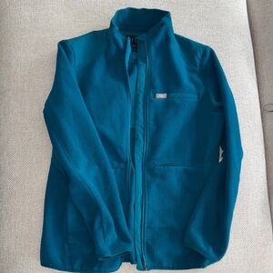 FIGS SCRUBS PACIFIC BLUE ON FLEECE JACKET